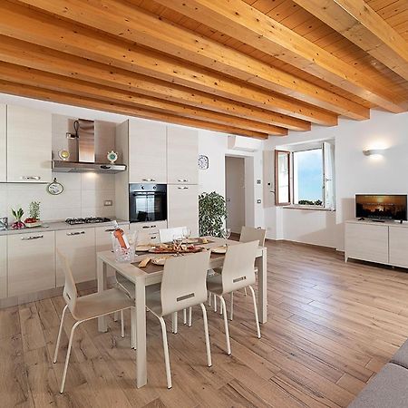 Casa Rossa - Regarda Travel Villa Bardolino Kültér fotó