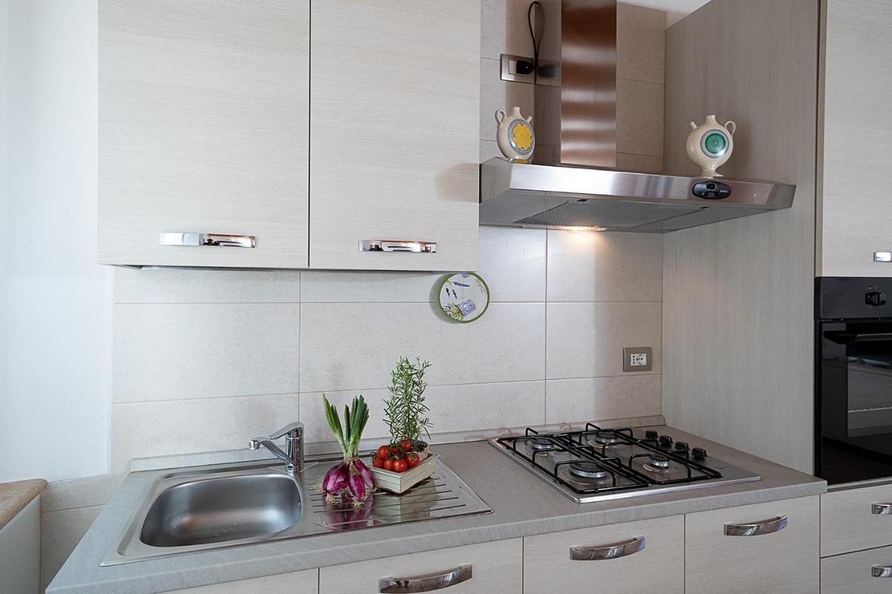 Casa Rossa - Regarda Travel Villa Bardolino Kültér fotó