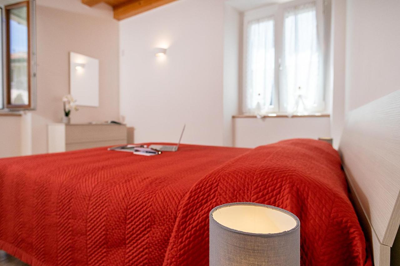 Casa Rossa - Regarda Travel Villa Bardolino Kültér fotó