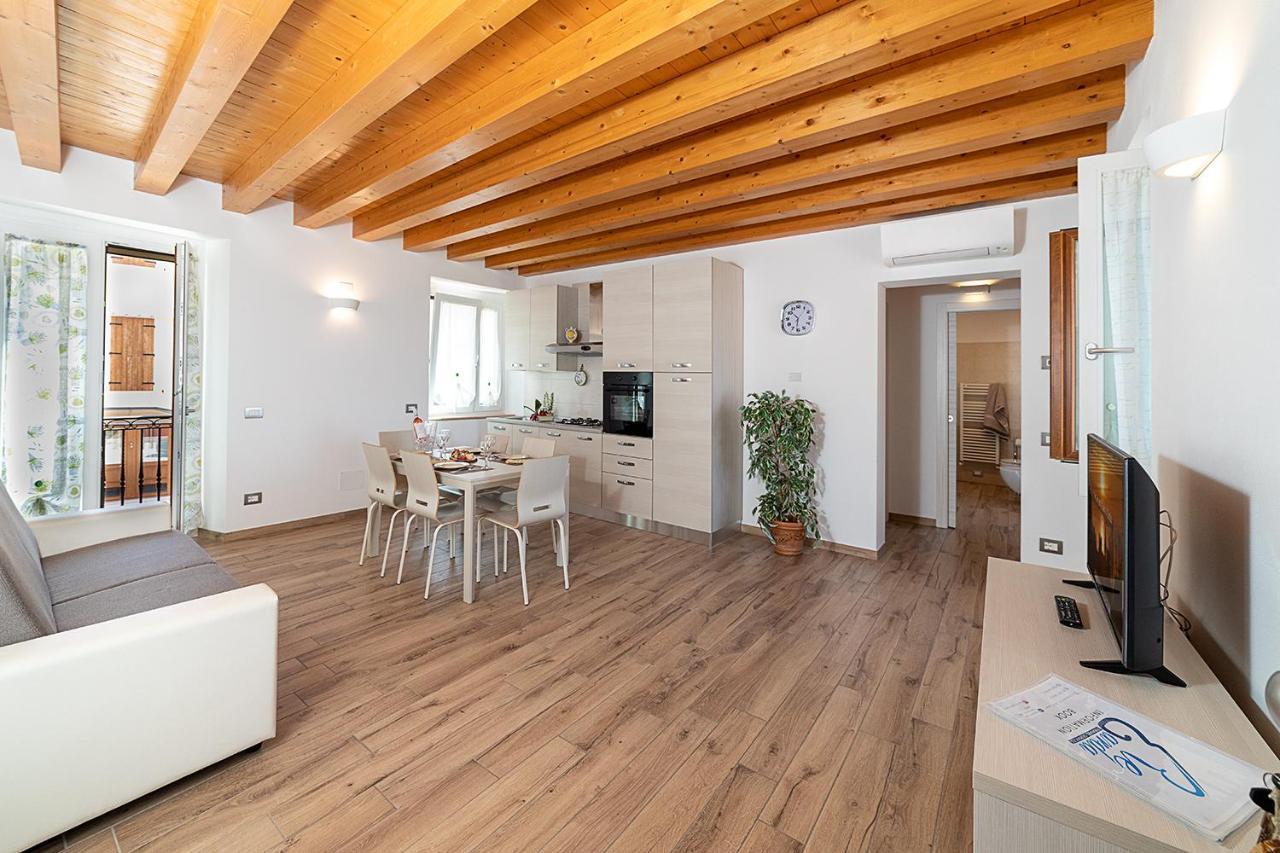 Casa Rossa - Regarda Travel Villa Bardolino Kültér fotó