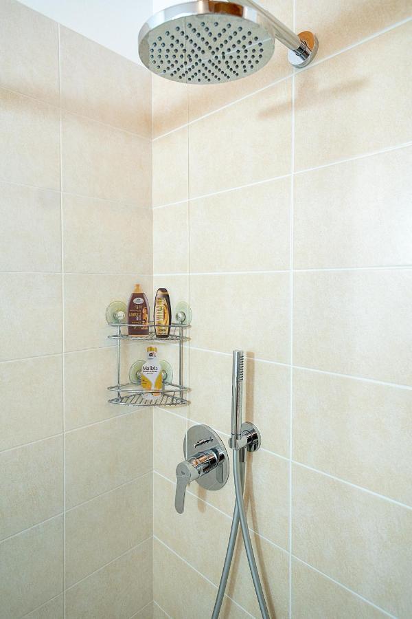 Casa Rossa - Regarda Travel Villa Bardolino Kültér fotó