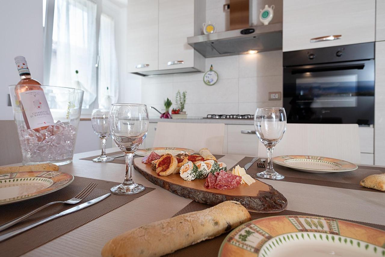 Casa Rossa - Regarda Travel Villa Bardolino Kültér fotó