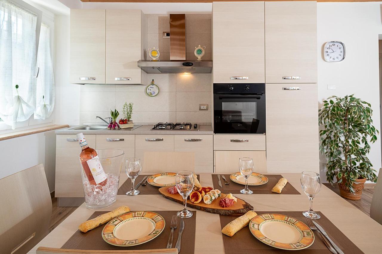 Casa Rossa - Regarda Travel Villa Bardolino Kültér fotó