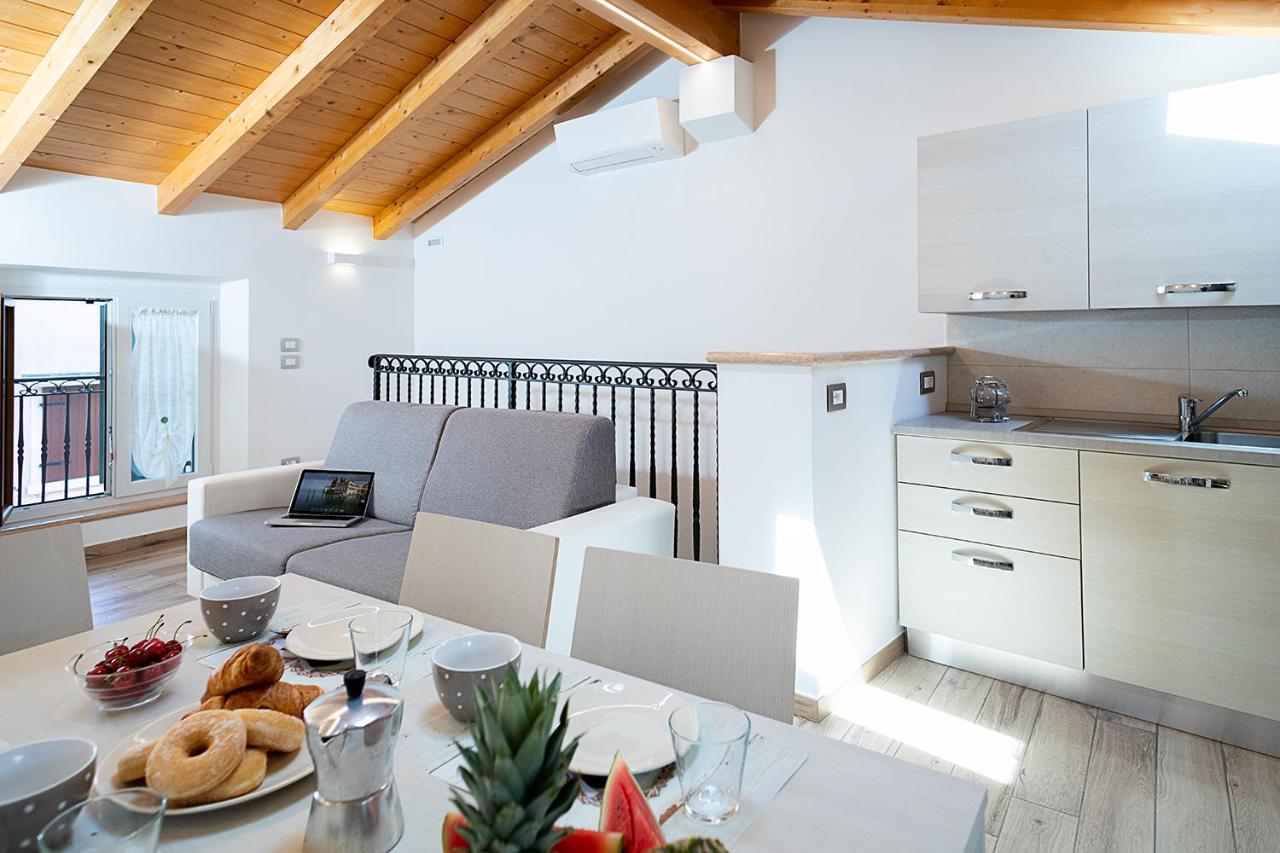 Casa Rossa - Regarda Travel Villa Bardolino Kültér fotó
