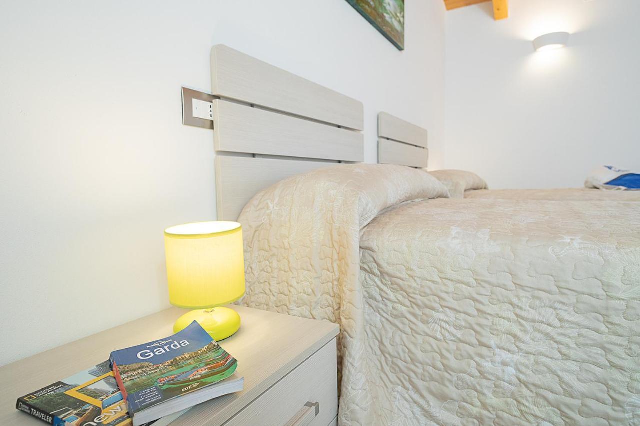 Casa Rossa - Regarda Travel Villa Bardolino Kültér fotó